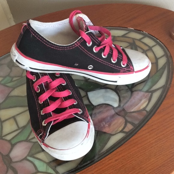 Black pink and white sneakers - Picture 3 of 4